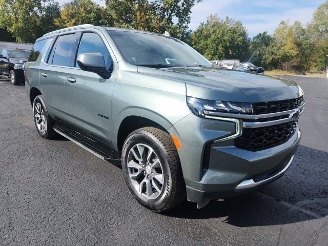 Certified 2024 Chevrolet Tahoe LS w/ Driver Alert Package AWD/4WD image 3