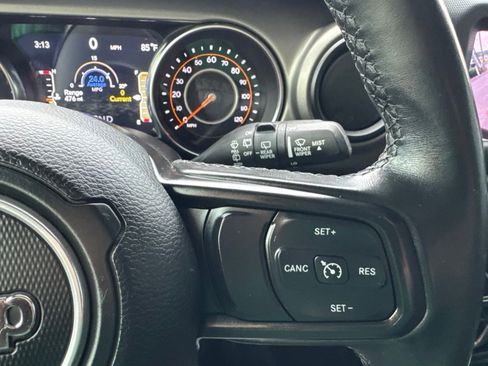 Used 2020 Jeep Wrangler Unlimited Sport S AWD/4WD image 16