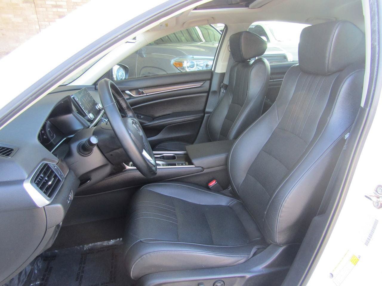 Used 2019 Honda Accord EX-L image 8