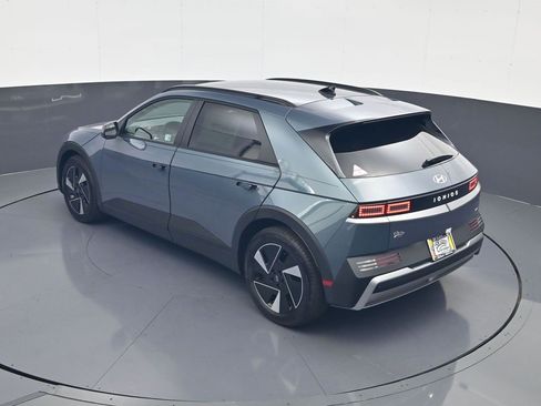 New 2025 Hyundai Ioniq 5 SEL image 19