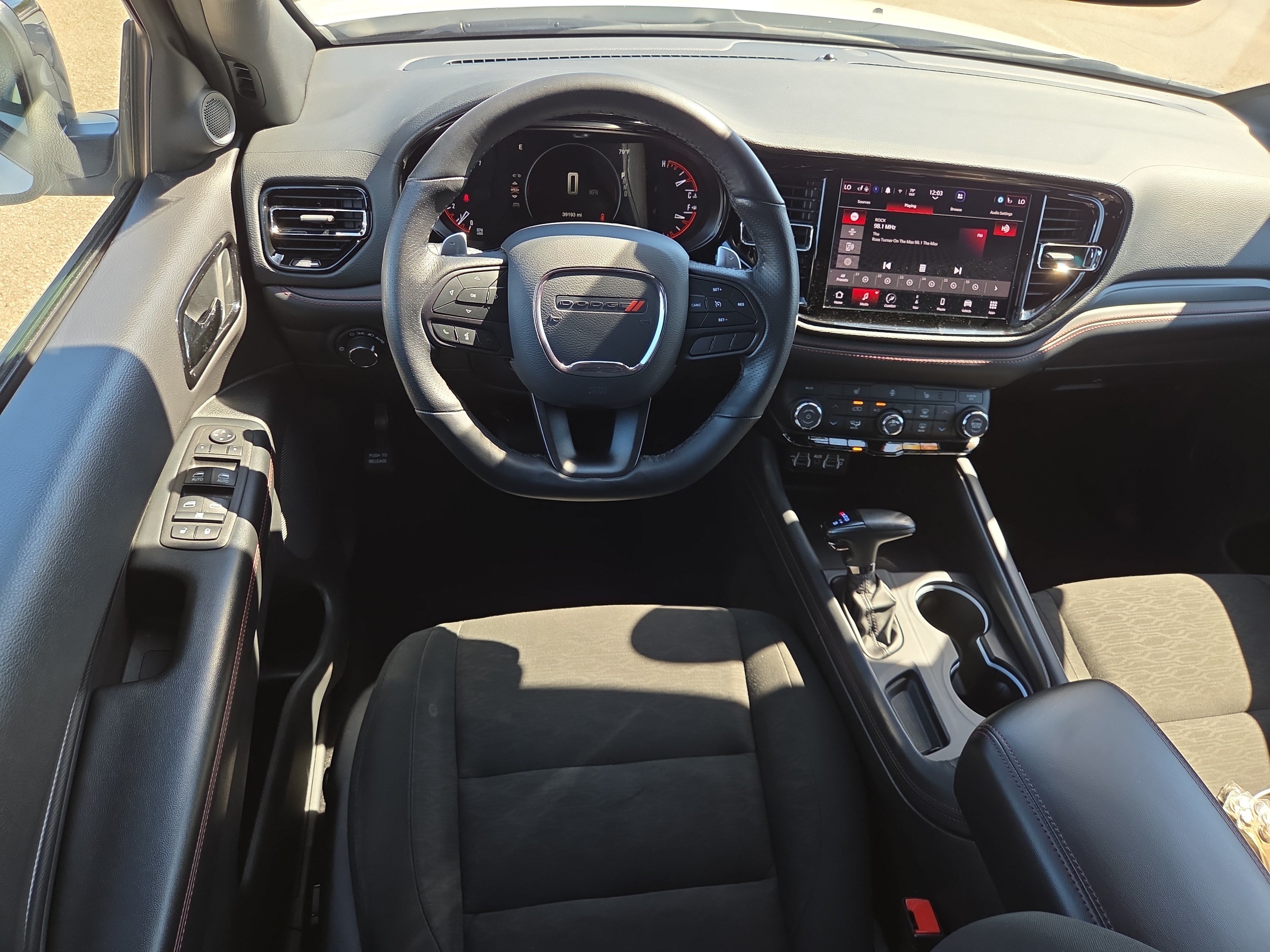 Used 2025 Dodge Durango GT AWD/4WD image 9