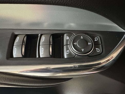 Used 2023 Cadillac XT4 Premium Luxury AWD/4WD image 20