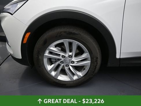 Used 2025 Buick Envista Preferred image 14