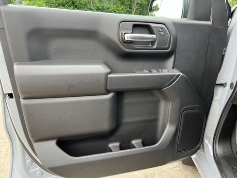 Used 2024 Chevrolet Silverado 1500 Custom w/ Dark Appearance Package image 23