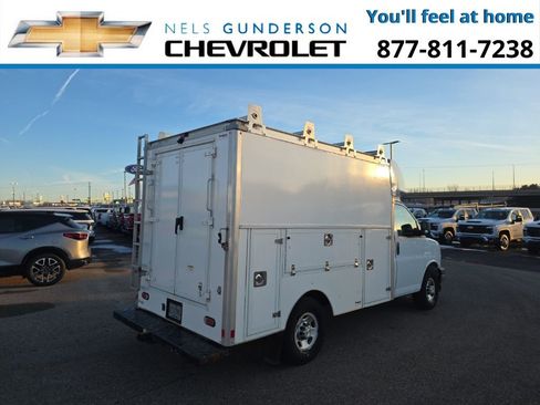 Used 2021 Chevrolet Express 3500 w/ Power Convenience Package RWD image 6