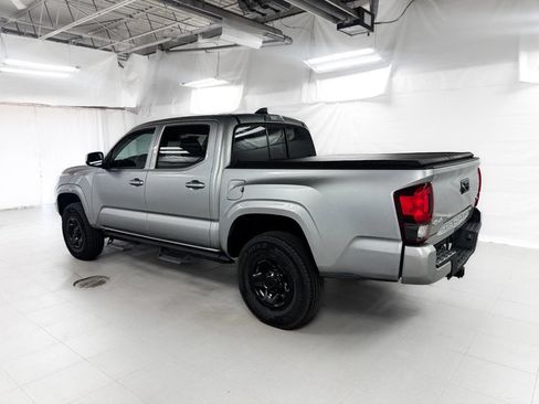 Used 2020 Toyota Tacoma SR AWD/4WD image 3