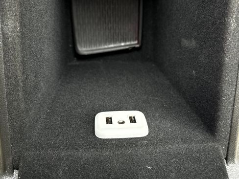 Used 2019 Cadillac XT5 Luxury image 35