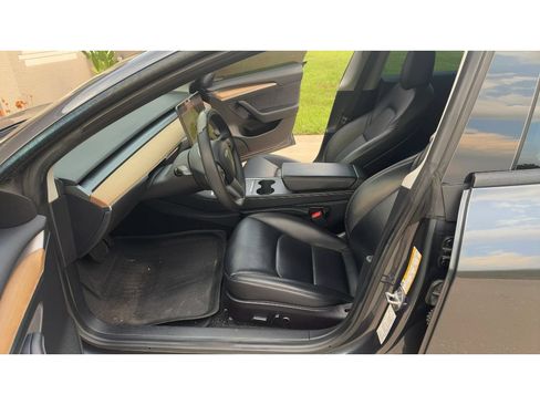 Used 2021 Tesla Model 3 Long Range AWD/4WD image 4