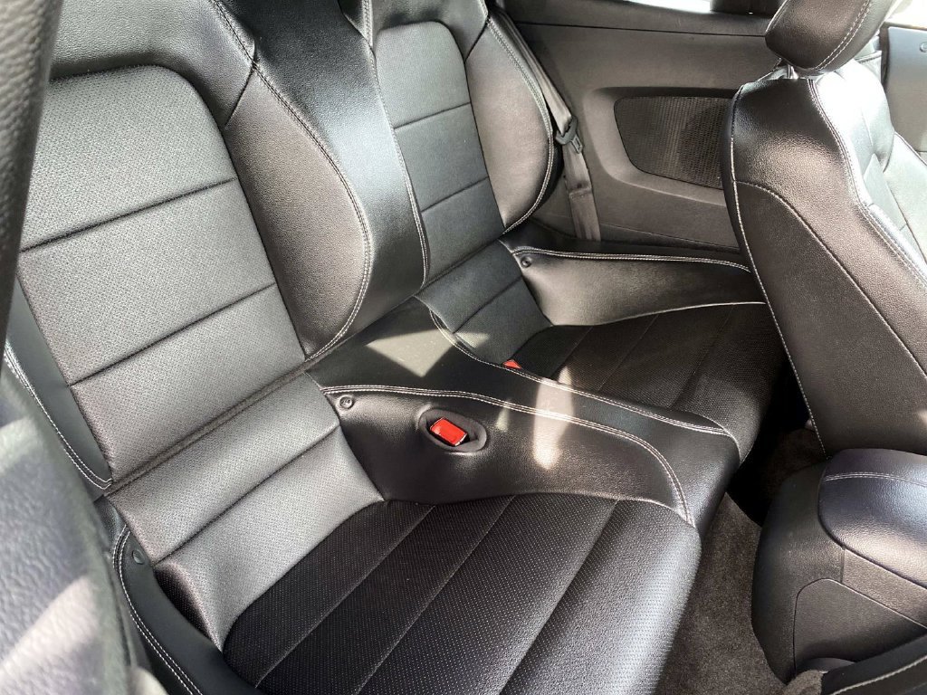 Used 2020 Ford Mustang Premium RWD image 24