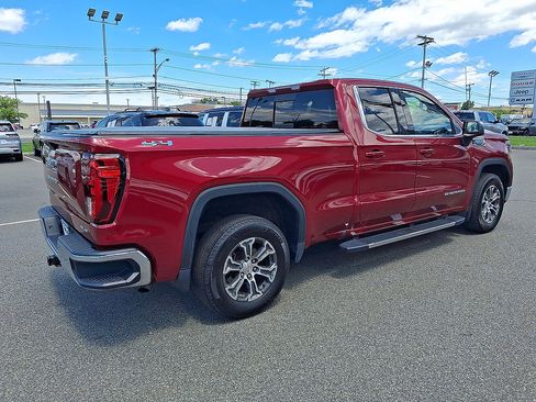 Used 2019 GMC Sierra 1500 SLE w/ SLE Value Package AWD/4WD image 4