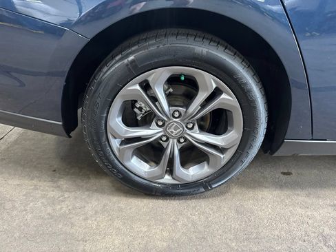 Certified 2024 Honda Accord EX image 14