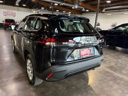 New 2026 Toyota Corolla Cross L AWD/4WD image 5