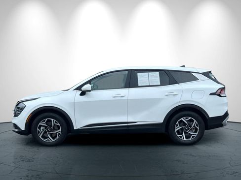 Used 2024 Kia Sportage LX FWD image 7