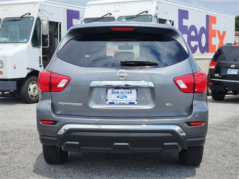 Used 2020 Nissan Pathfinder SL image 6
