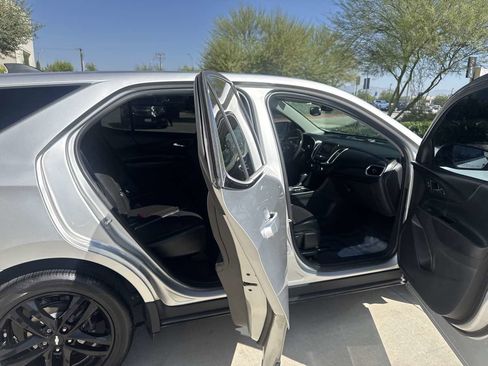 Used 2020 Chevrolet Equinox LT w/ Sport Edition image 7
