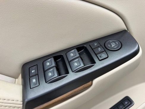 Used 2020 GMC Yukon Denali w/ Denali Ultimate Package AWD/4WD image 22