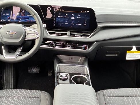 New 2026 Chevrolet Equinox LT w/ Midnight Edition image 20