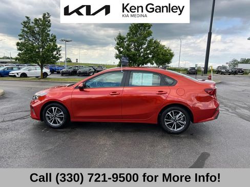 Certified 2023 Kia Forte LXS w/ LXS Technology Package FWD image 14