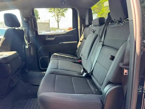 Used 2023 GMC Sierra 1500 Elevation RWD image 5