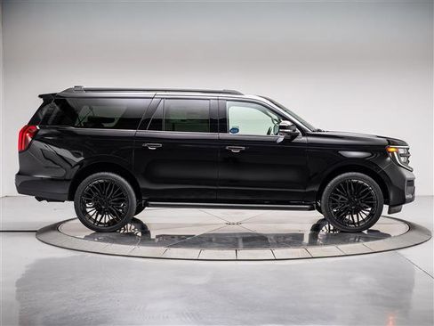 New 2026 Ford Expedition Max Active image 6