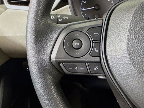 Certified 2025 Toyota Corolla LE image 12