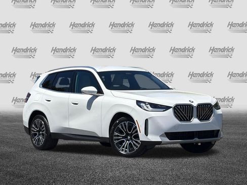 Used 2026 BMW X3 xDrive30i AWD/4WD image 2
