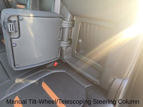 Used 2020 GMC Sierra 2500 AT4 w/ AT4 Premium Package image 32