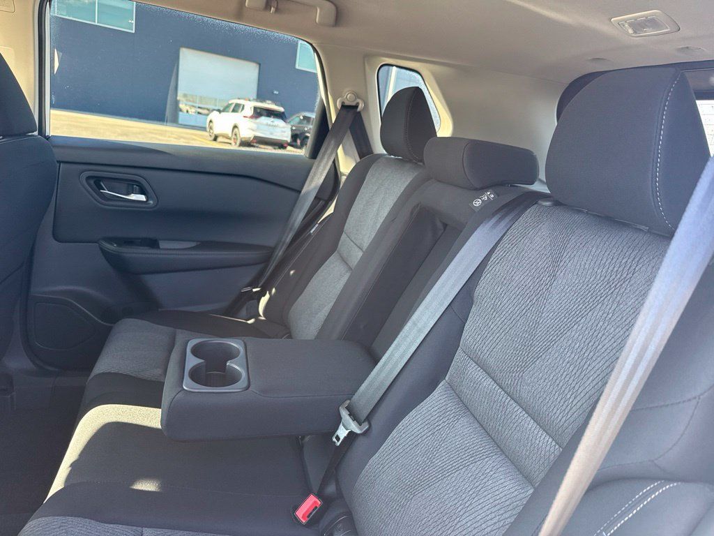 New 2026 Nissan Rogue SV AWD/4WD image 16