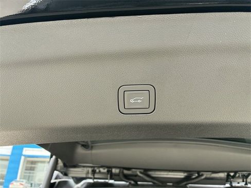 New 2026 Chevrolet Suburban Premier w/ Sun And Tow Package image 15