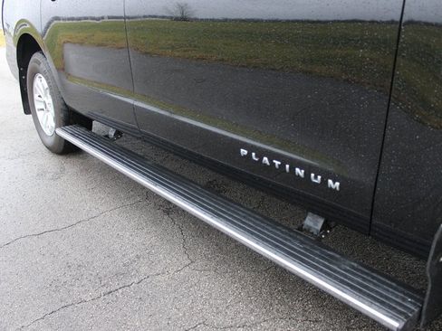 Used 2020 Ford Expedition Max Platinum image 33