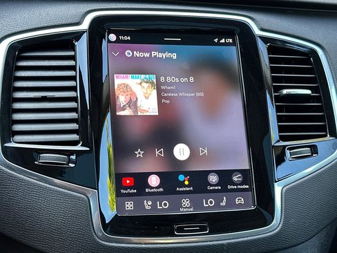 Certified 2023 Volvo XC90 B6 Plus image 21