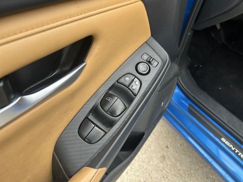 Used 2024 Nissan Sentra SV w/ SV Premium Package FWD image 13