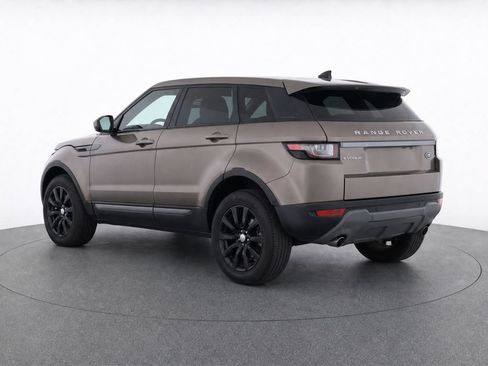 Used 2019 Land Rover Range Rover Evoque SE Premium AWD/4WD image 3