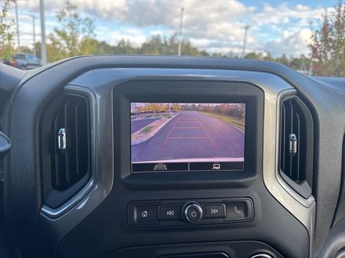 Used 2023 Chevrolet Silverado 1500 Custom image 23