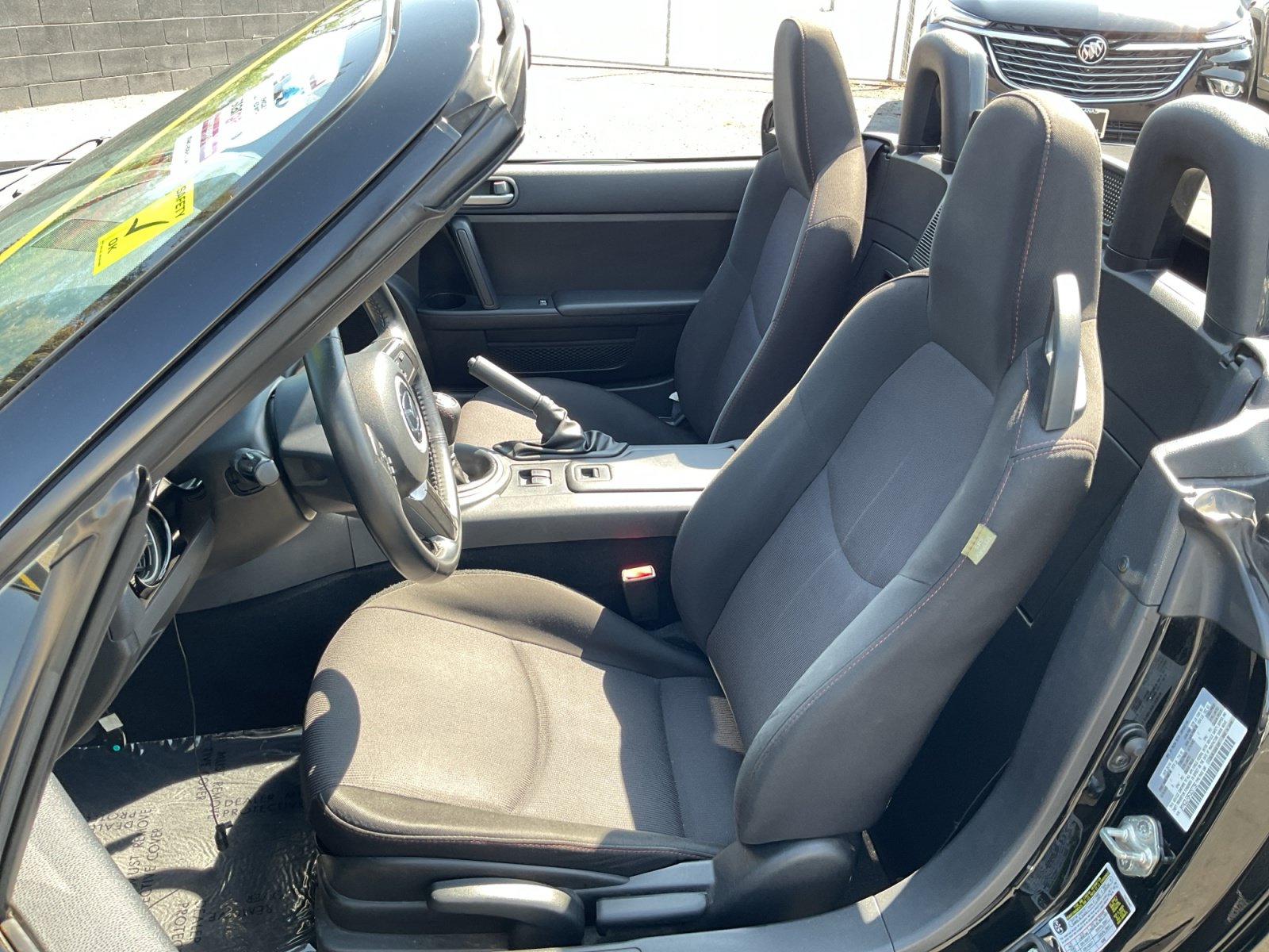 Used 2015 MAZDA MX-5 Miata Club RWD image 14
