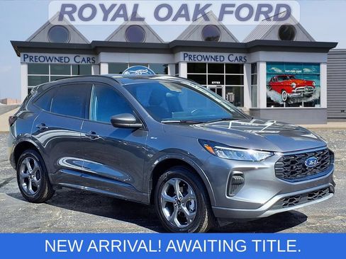 Certified 2024 Ford Escape ST-Line w/ Tech Pack #1 AWD/4WD image 1