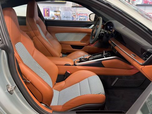 Used 2023 Porsche 911 GT3 RS AWD/4WD image 26