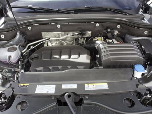 New 2026 Volkswagen Atlas Cross Sport SEL R-Line AWD/4WD image 40