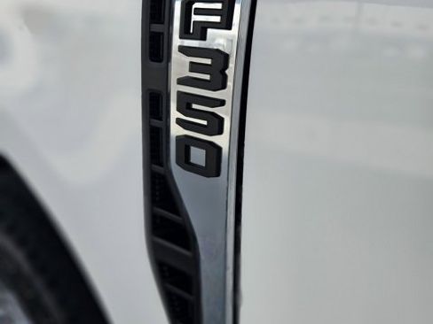 Used 2025 Ford F350 King Ranch w/ Chrome Package image 10