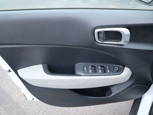 New 2026 Hyundai Venue SEL FWD image 16