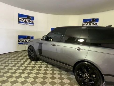 Used 2020 Land Rover Range Rover HSE image 8