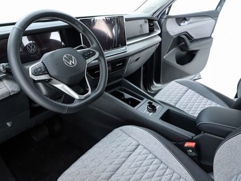 New 2026 Volkswagen Tiguan S image 19