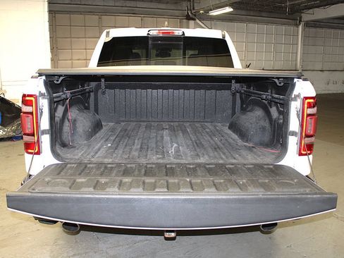 Certified 2020 RAM 1500 Laramie AWD/4WD image 35