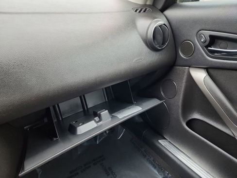 Used 2009 Pontiac G6 GT image 39