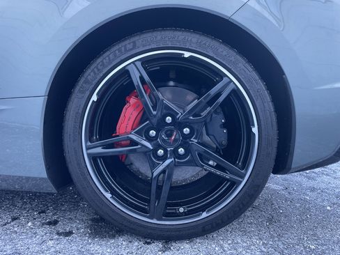 Used 2024 Chevrolet Corvette Stingray Premium Conv w/ Stealth Interior Trim Package image 10