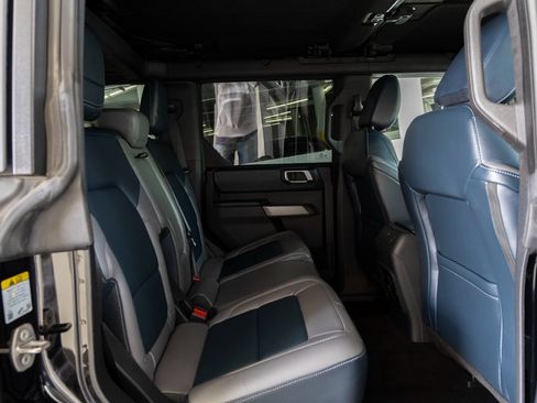 Used 2022 Ford Bronco Outer Banks w/ Sasquatch Package image 37