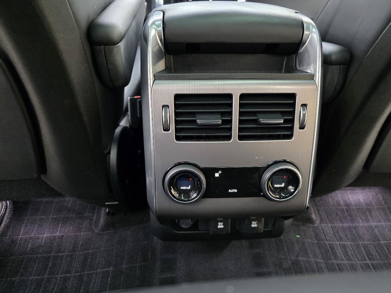 Used 2020 Land Rover Range Rover Sport HSE AWD/4WD image 26
