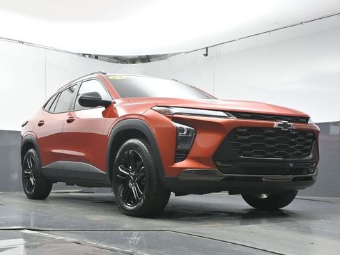 Used 2024 Chevrolet Trax ACTIV w/ Sunroof Package image 33