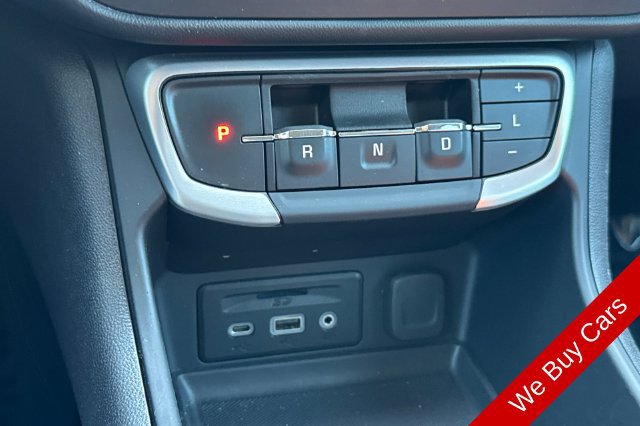 Used 2024 GMC Terrain SLT FWD image 25