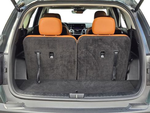 Certified 2022 Kia Sorento SX Prestige w/ Rust Color Package AWD/4WD image 12